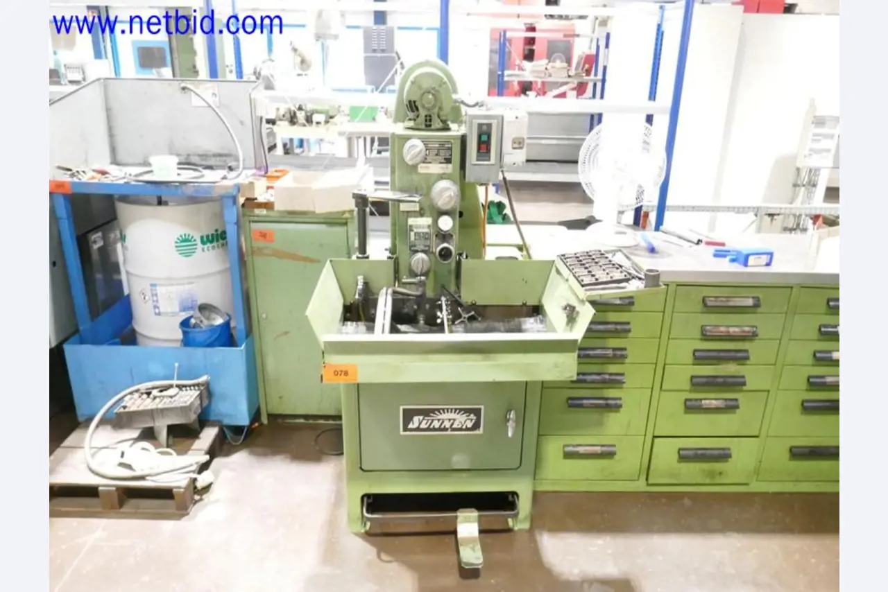 Machines from the toolmaking sector (CNC machining, grinding technology)-1