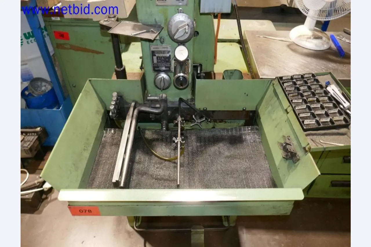 Machines from the toolmaking sector (CNC machining, grinding technology)-4