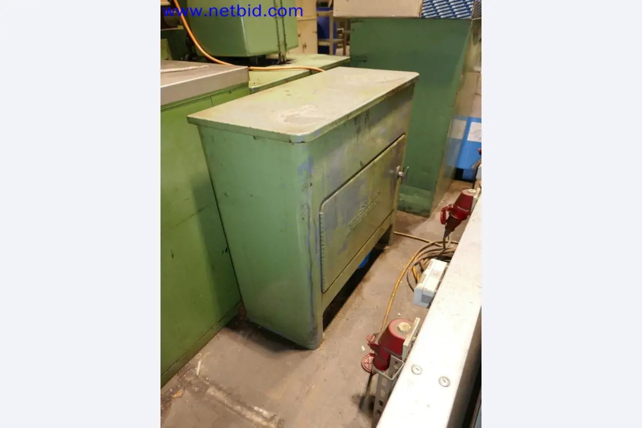 Machines from the toolmaking sector (CNC machining, grinding technology)-8