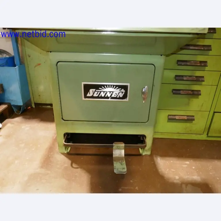 Machines from the toolmaking sector (CNC machining, grinding technology)-9