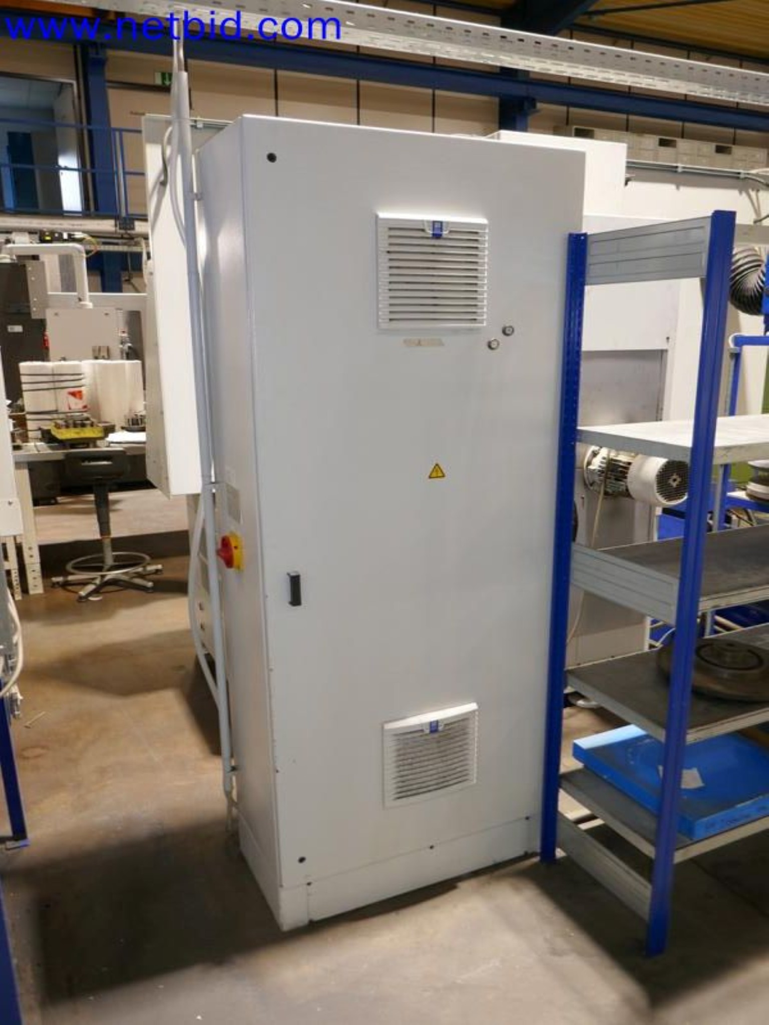 Machines from the toolmaking sector (CNC machining, grinding technology)-15