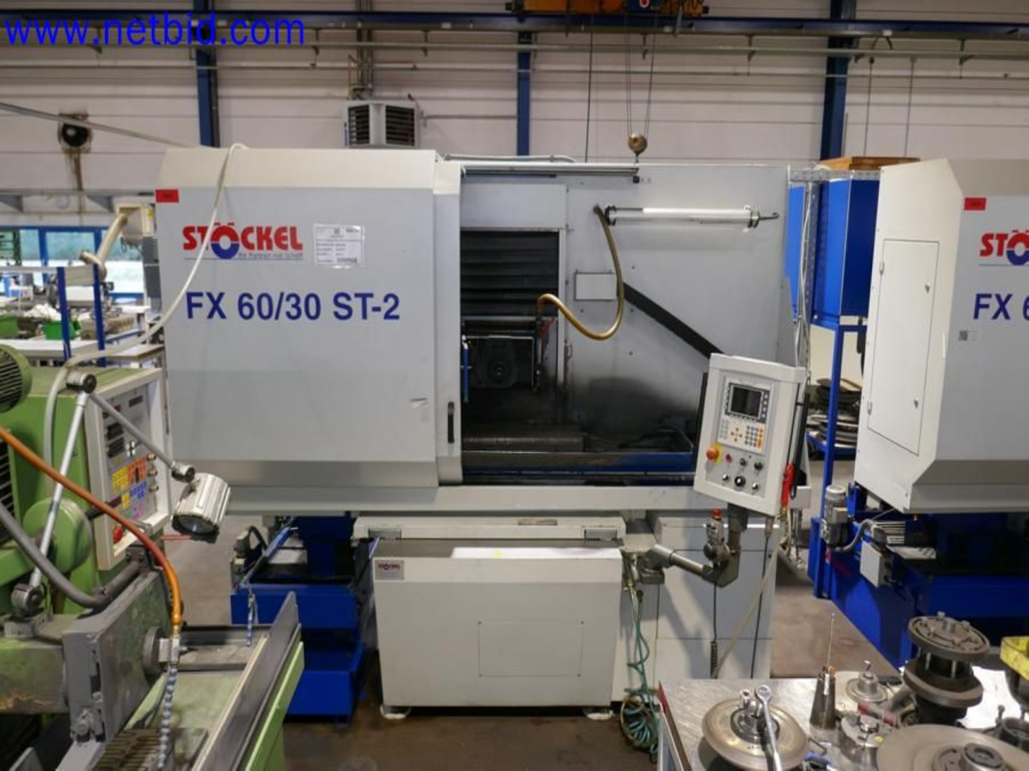 Machines from the toolmaking sector (CNC machining, grinding technology)-1