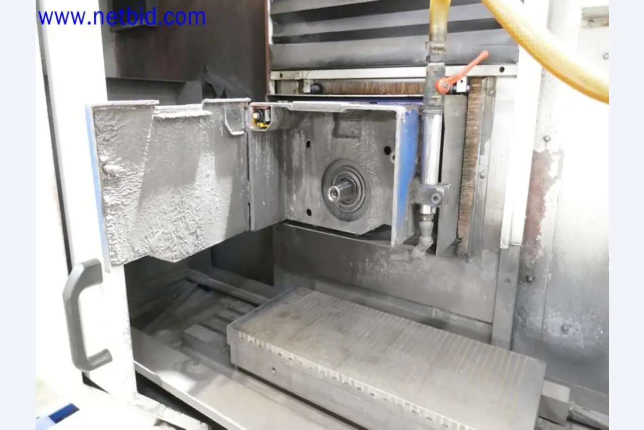 Machines from the toolmaking sector (CNC machining, grinding technology)-2