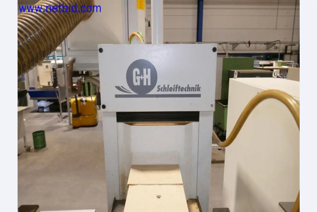 Machines from the toolmaking sector (CNC machining, grinding technology)-4