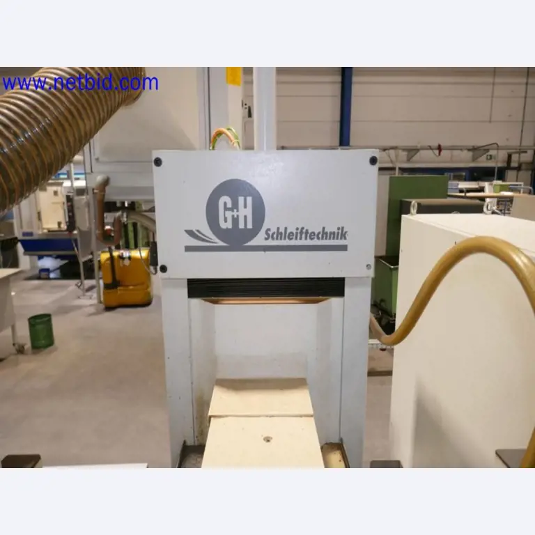 Machines from the toolmaking sector (CNC machining, grinding technology)-4