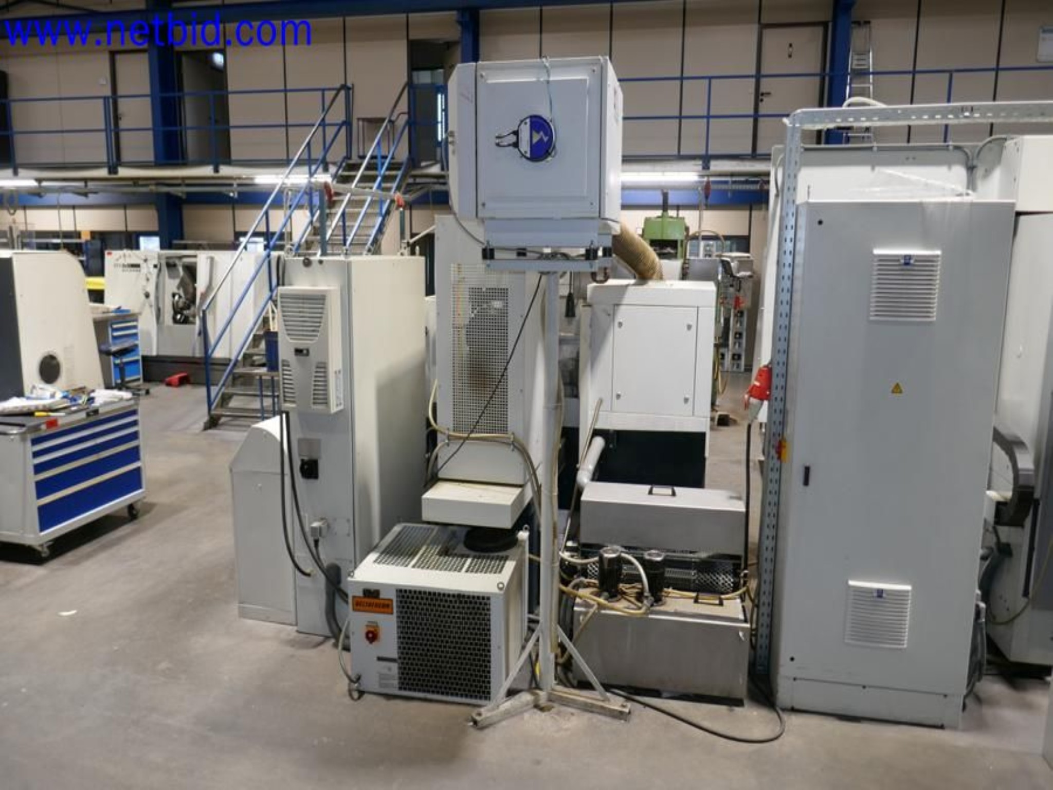 Machines from the toolmaking sector (CNC machining, grinding technology)-7