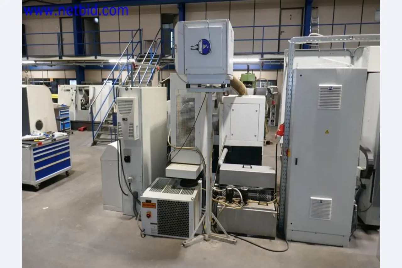 Machines from the toolmaking sector (CNC machining, grinding technology)-7