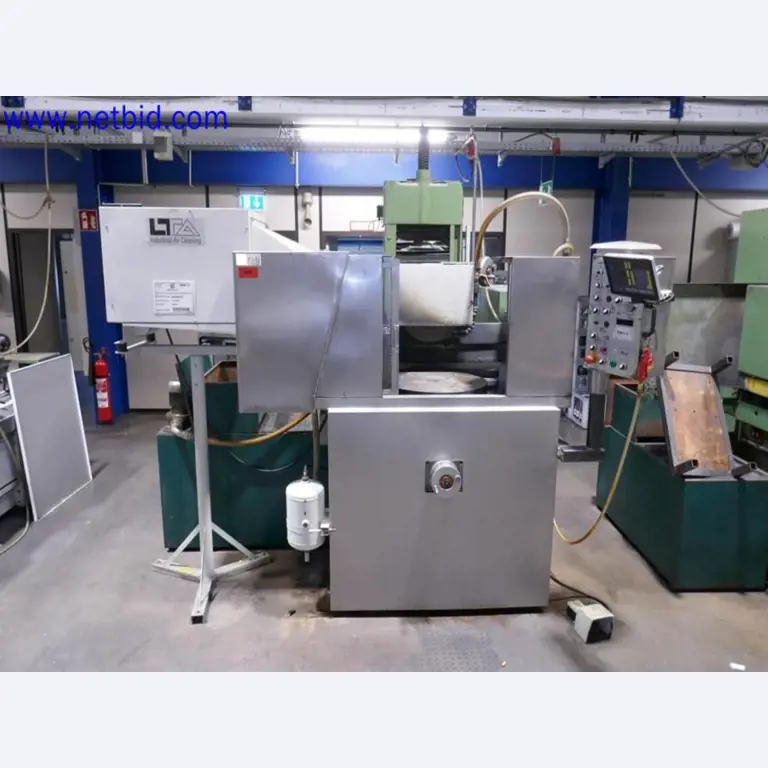 Machines from the toolmaking sector (CNC machining, grinding technology)-1