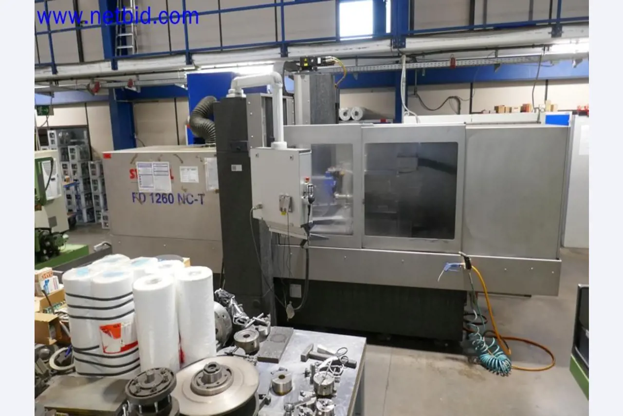 Machines from the toolmaking sector (CNC machining, grinding technology)-2