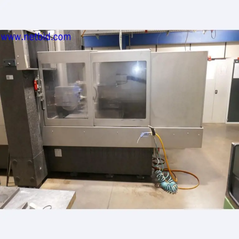 Machines from the toolmaking sector (CNC machining, grinding technology)-4