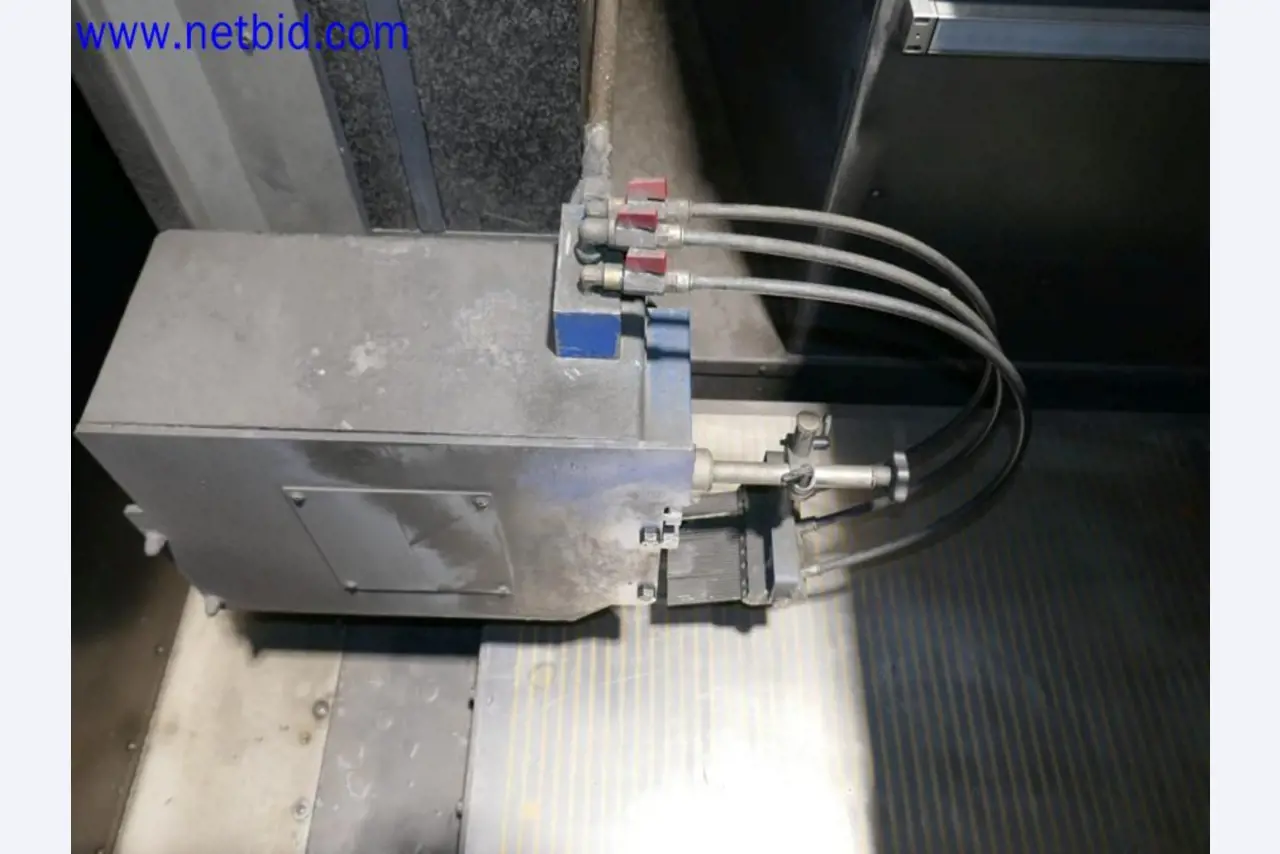 Machines from the toolmaking sector (CNC machining, grinding technology)-6