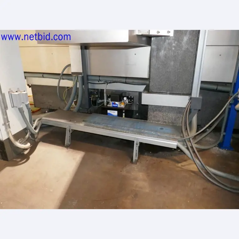Machines from the toolmaking sector (CNC machining, grinding technology)-8