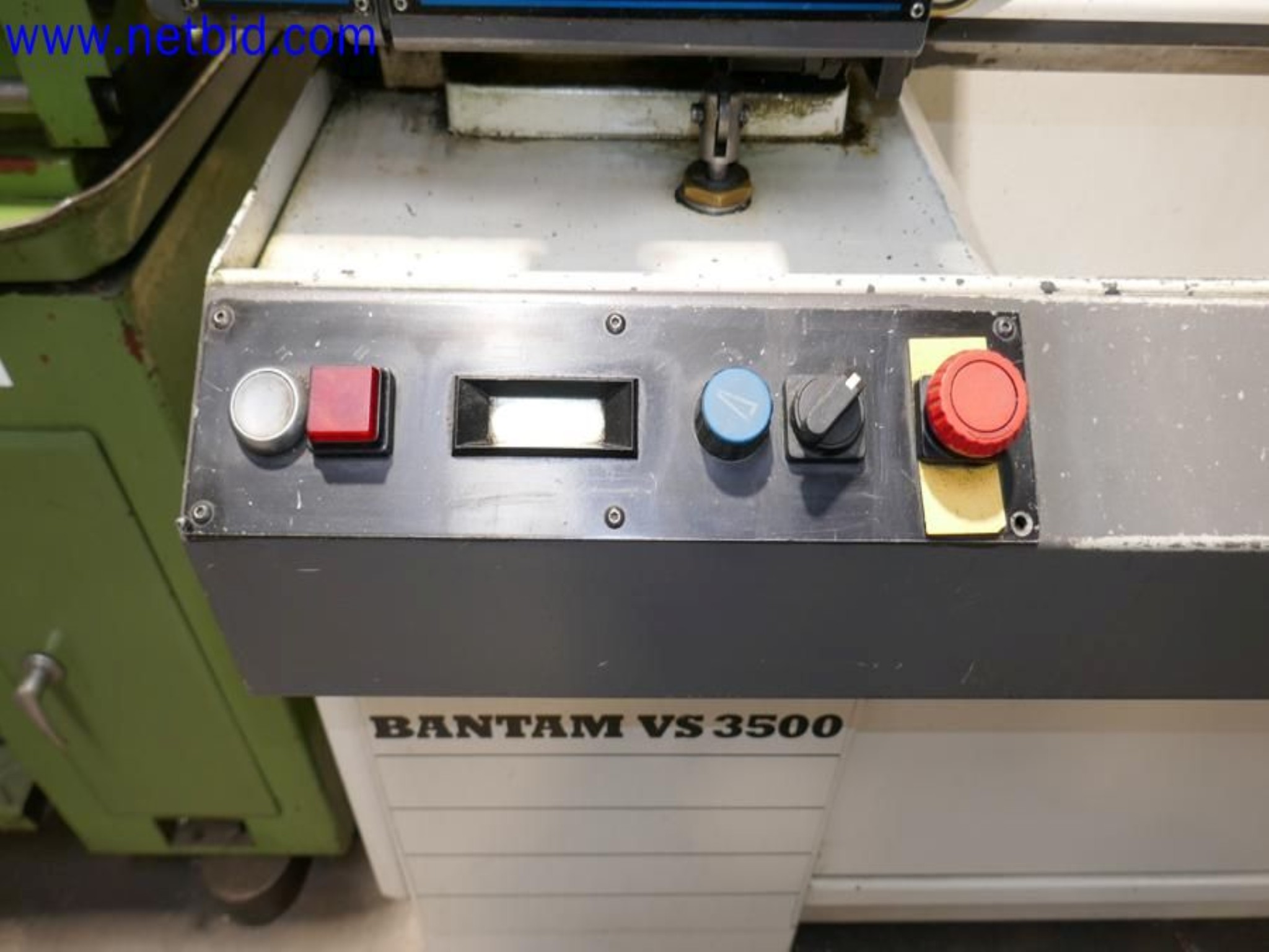 Machines from the toolmaking sector (CNC machining, grinding technology)-4