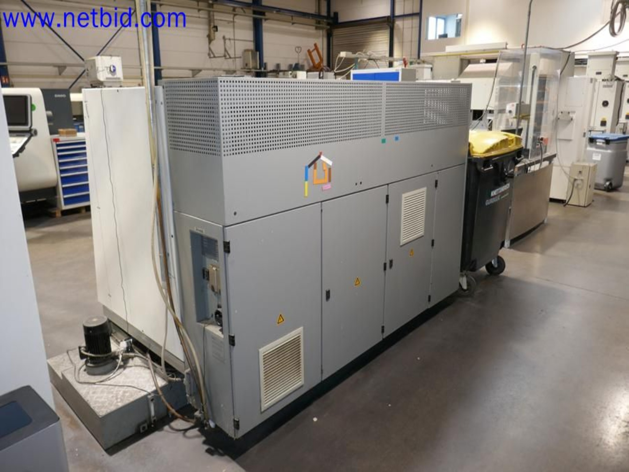 Machines from the toolmaking sector (CNC machining, grinding technology)-7