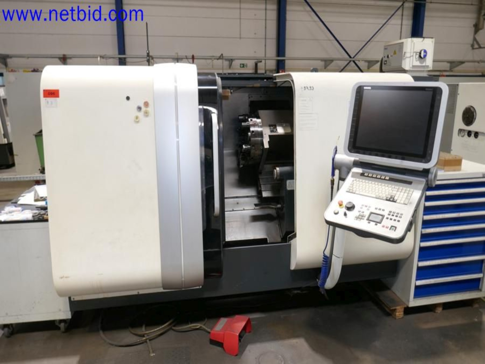 Machines from the toolmaking sector (CNC machining, grinding technology)-4