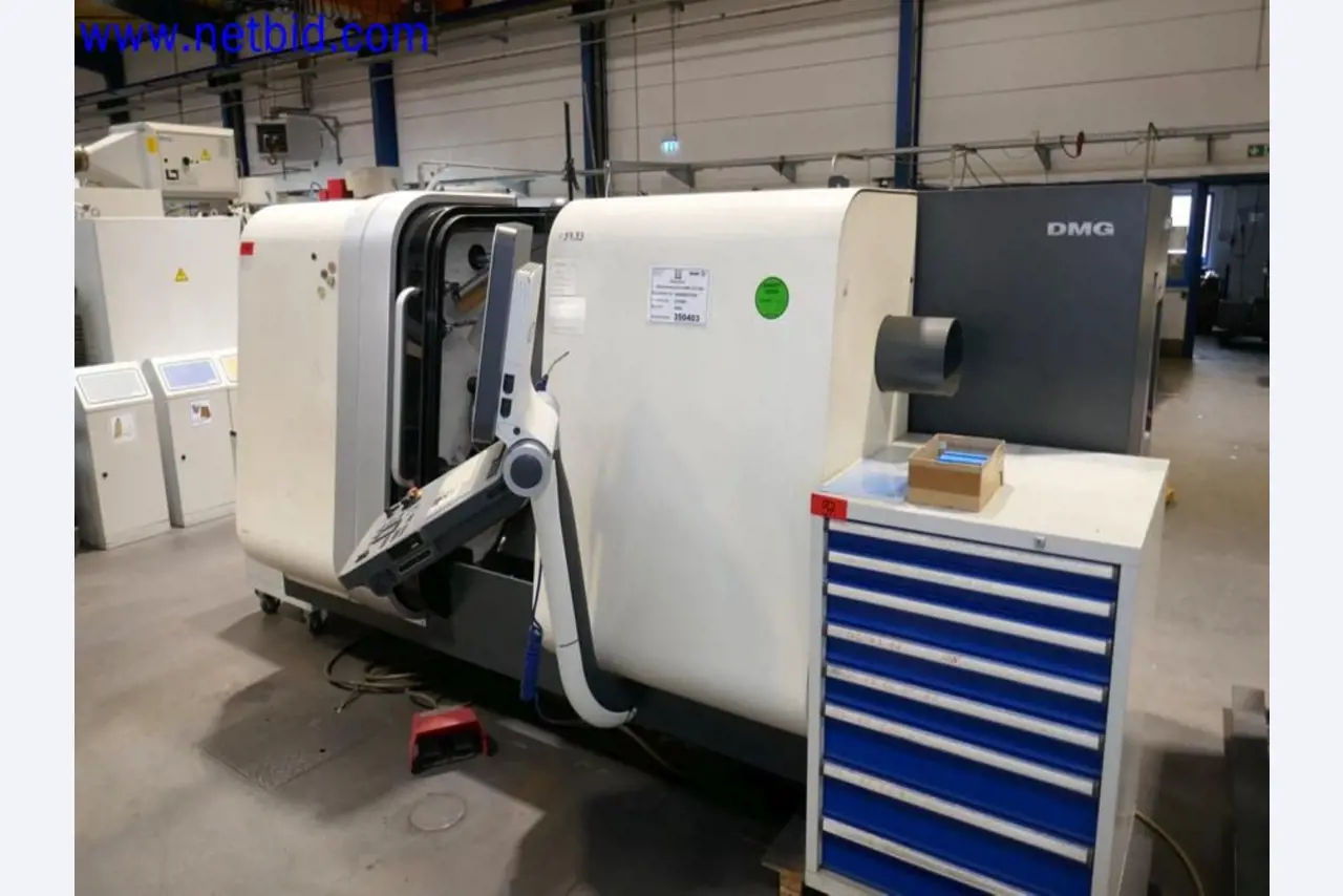 Machines from the toolmaking sector (CNC machining, grinding technology)-5