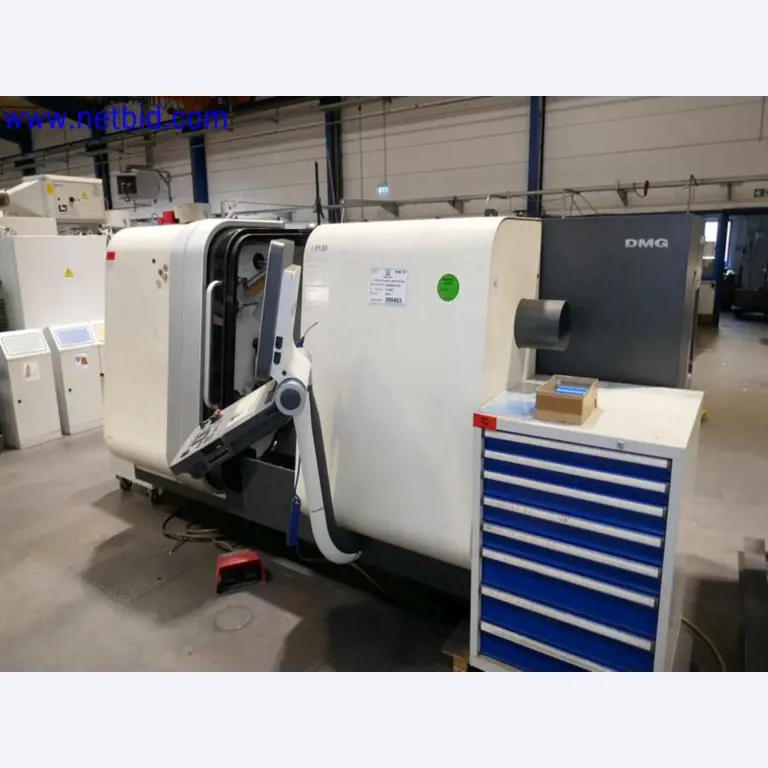 Machines from the toolmaking sector (CNC machining, grinding technology)-5