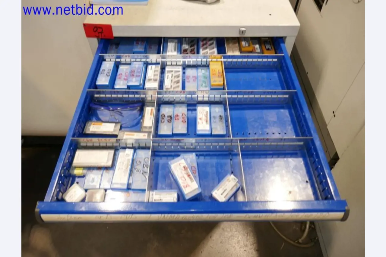 Machines from the toolmaking sector (CNC machining, grinding technology)-1