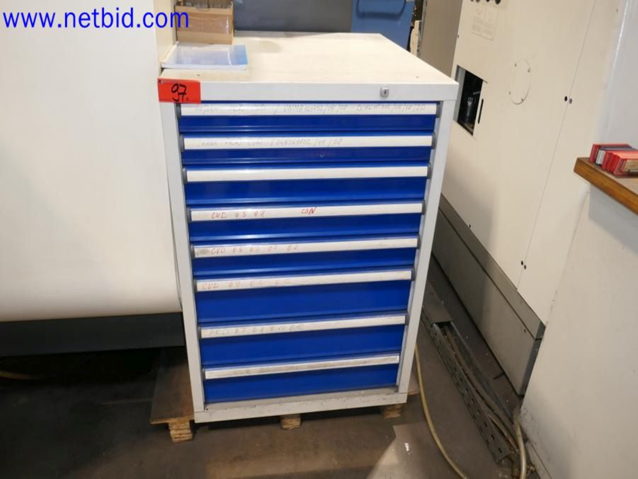 Machines from the toolmaking sector (CNC machining, grinding technology)-2