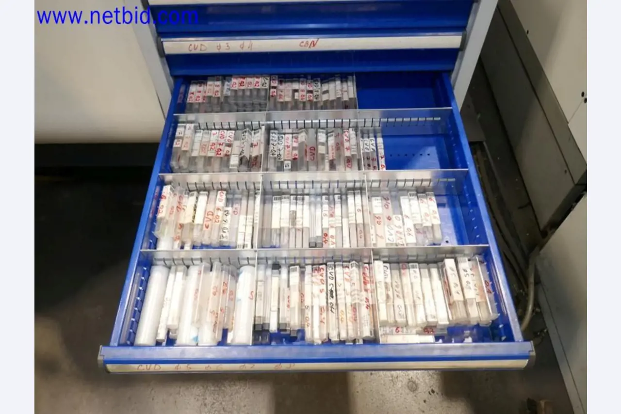 Machines from the toolmaking sector (CNC machining, grinding technology)-6