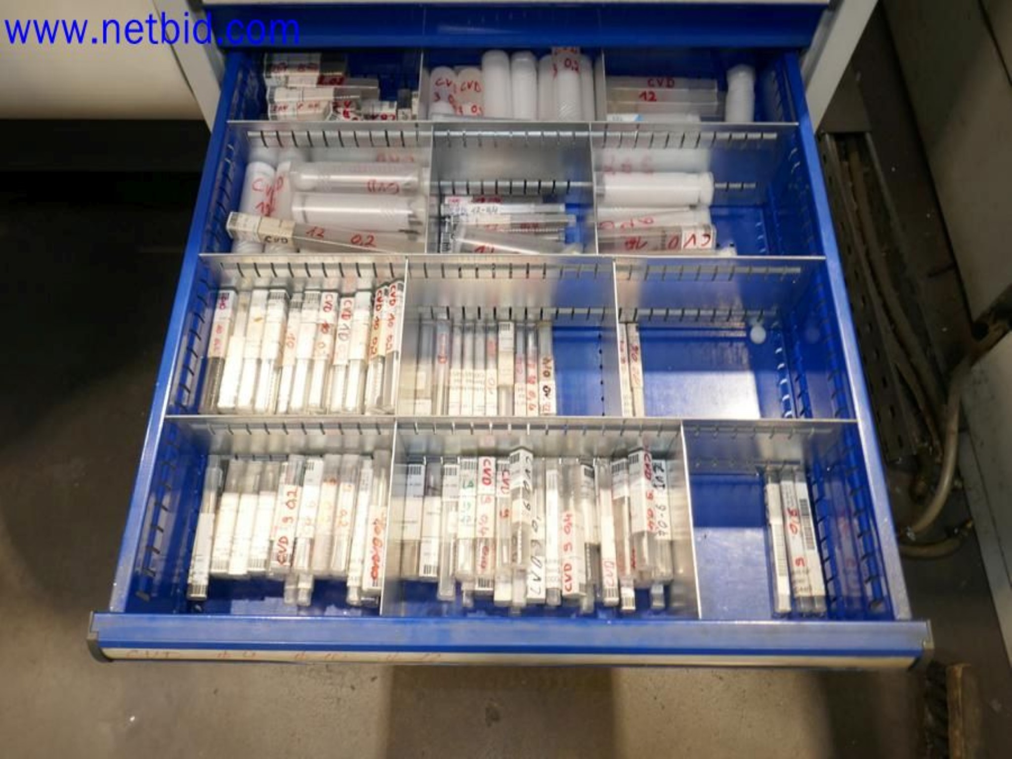 Machines from the toolmaking sector (CNC machining, grinding technology)-7