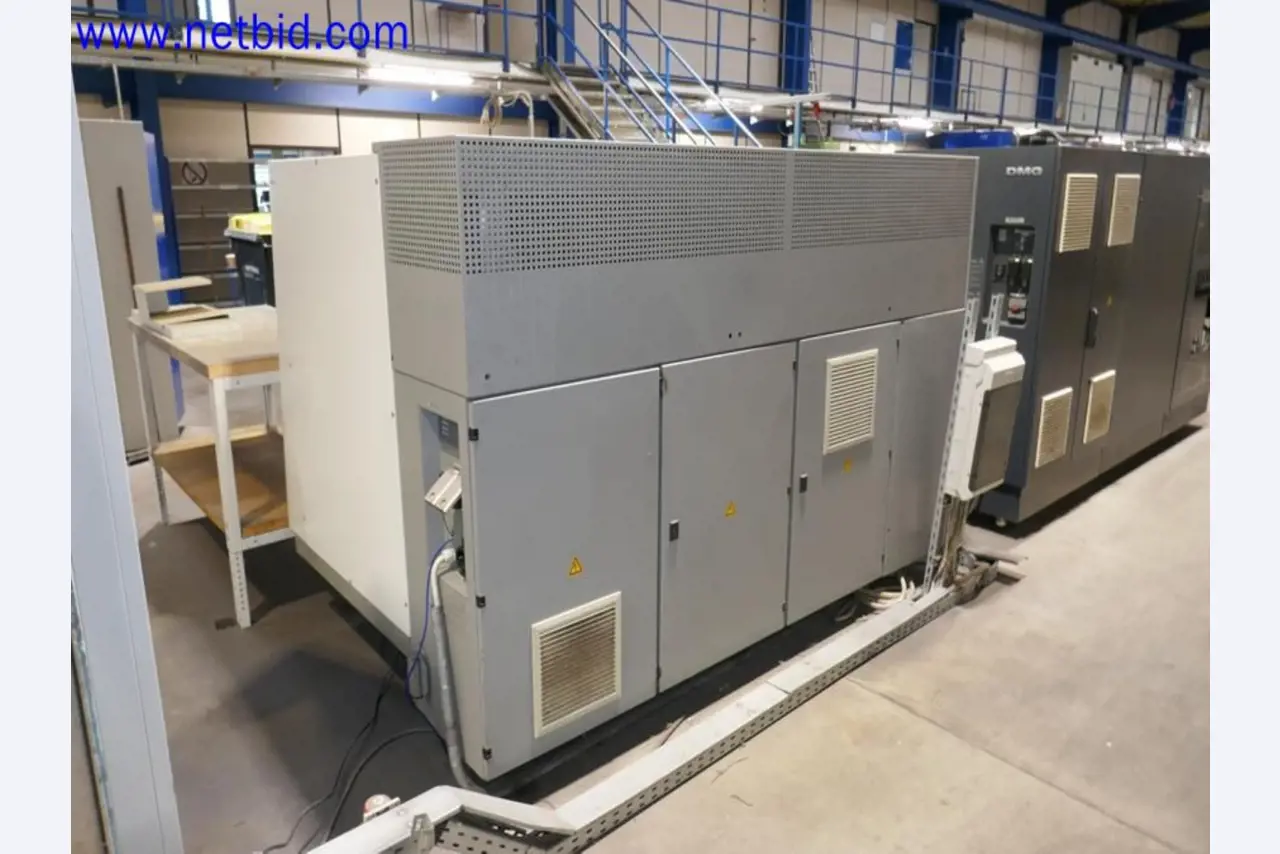 Machines from the toolmaking sector (CNC machining, grinding technology)-10