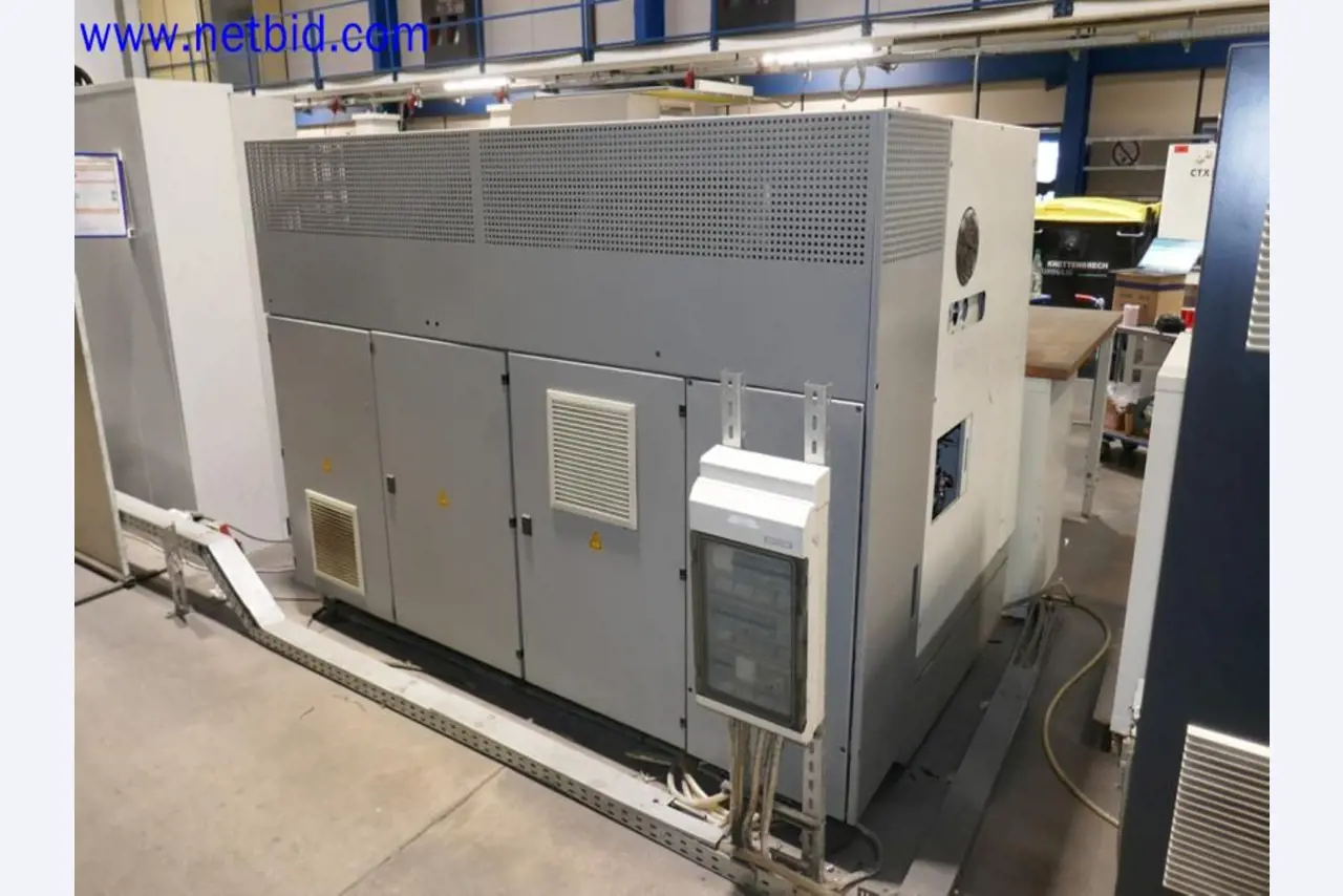 Machines from the toolmaking sector (CNC machining, grinding technology)-4