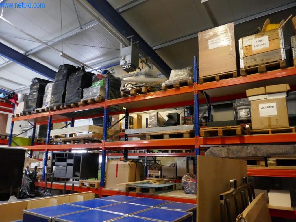 Stroje pro zakázkovou montáž a montáž v obchodě-4