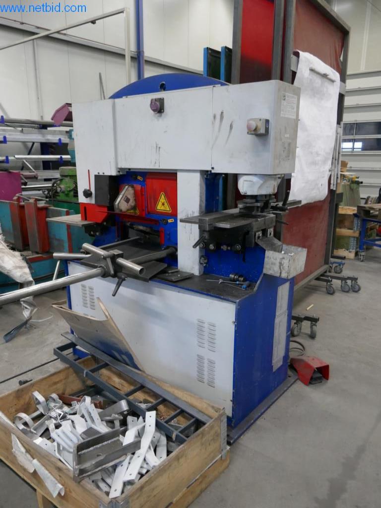 Maquinaria para contratos y montaje en taller-2