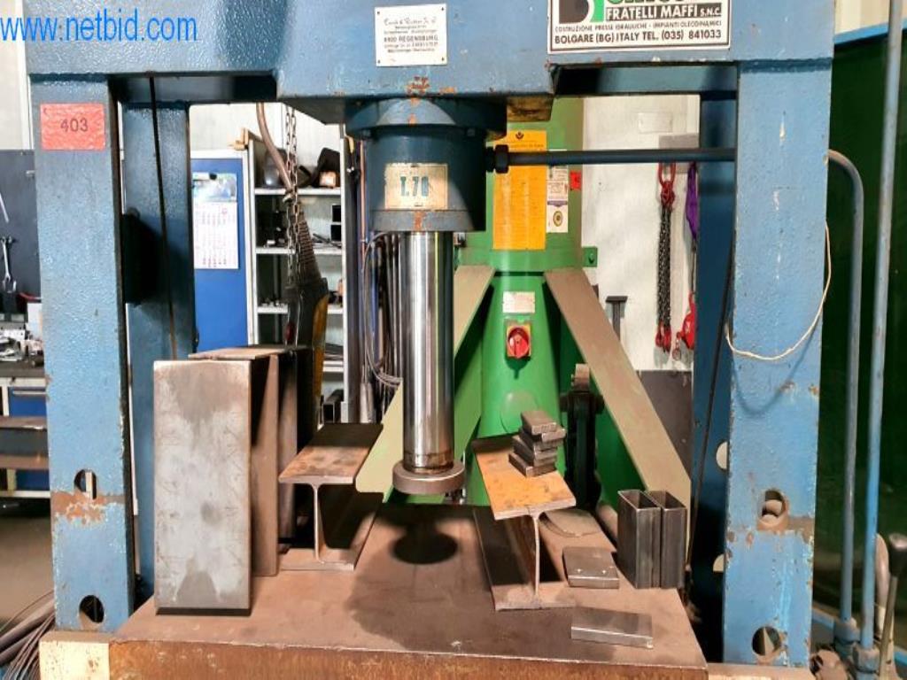 Maquinaria para contratos y montaje en taller-4