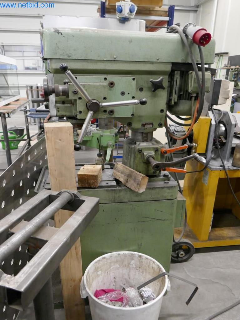 Maquinaria para contratos y montaje en taller-1