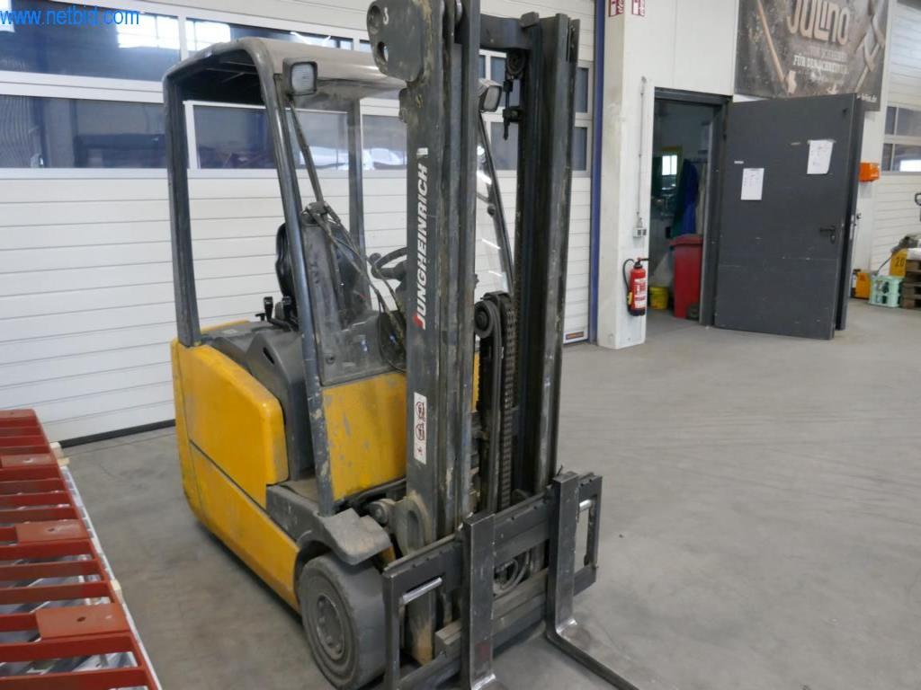 Maquinaria para contratos y montaje en taller-2