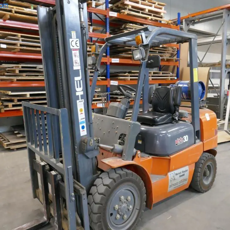 Propellant gas forklift truck Heli CPOD30H