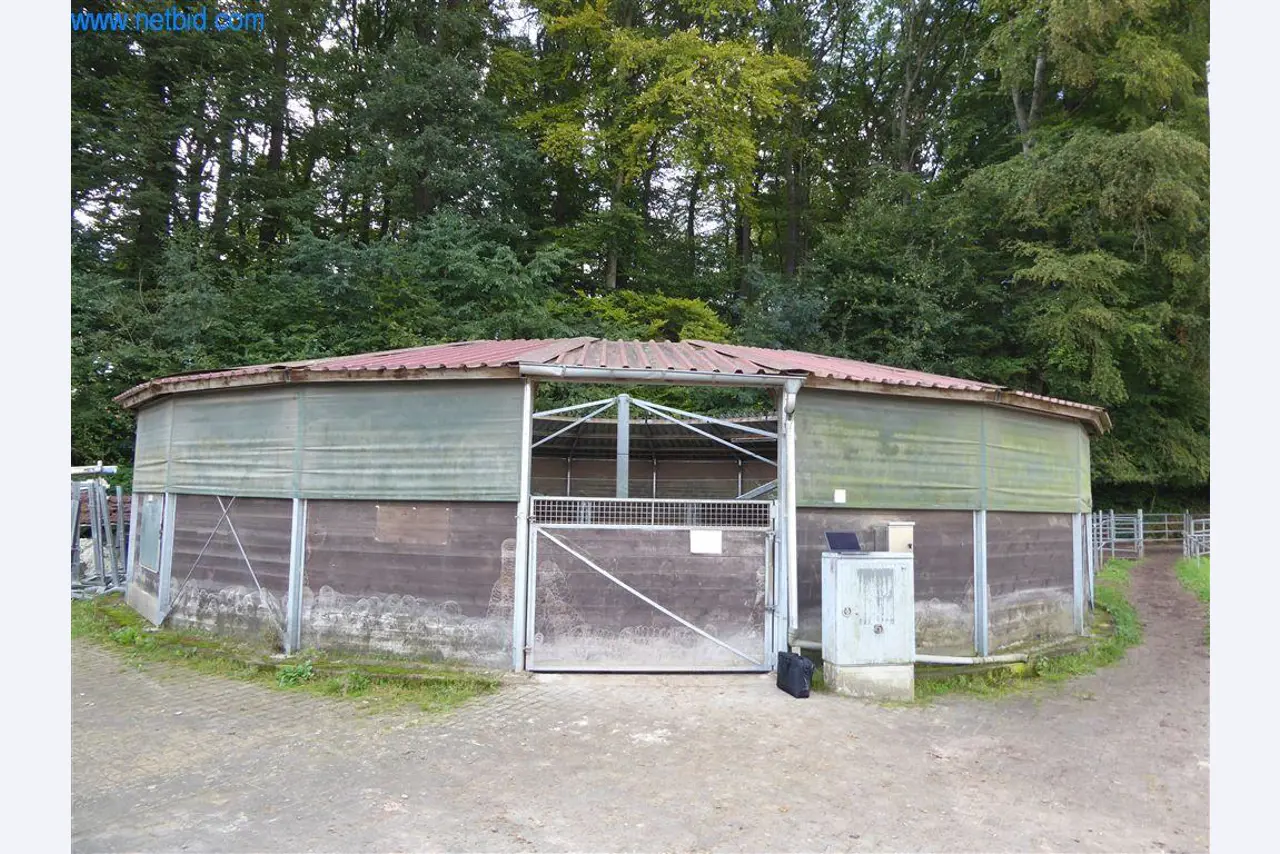 Provozní a kancelářské vybavení jízdárny-1