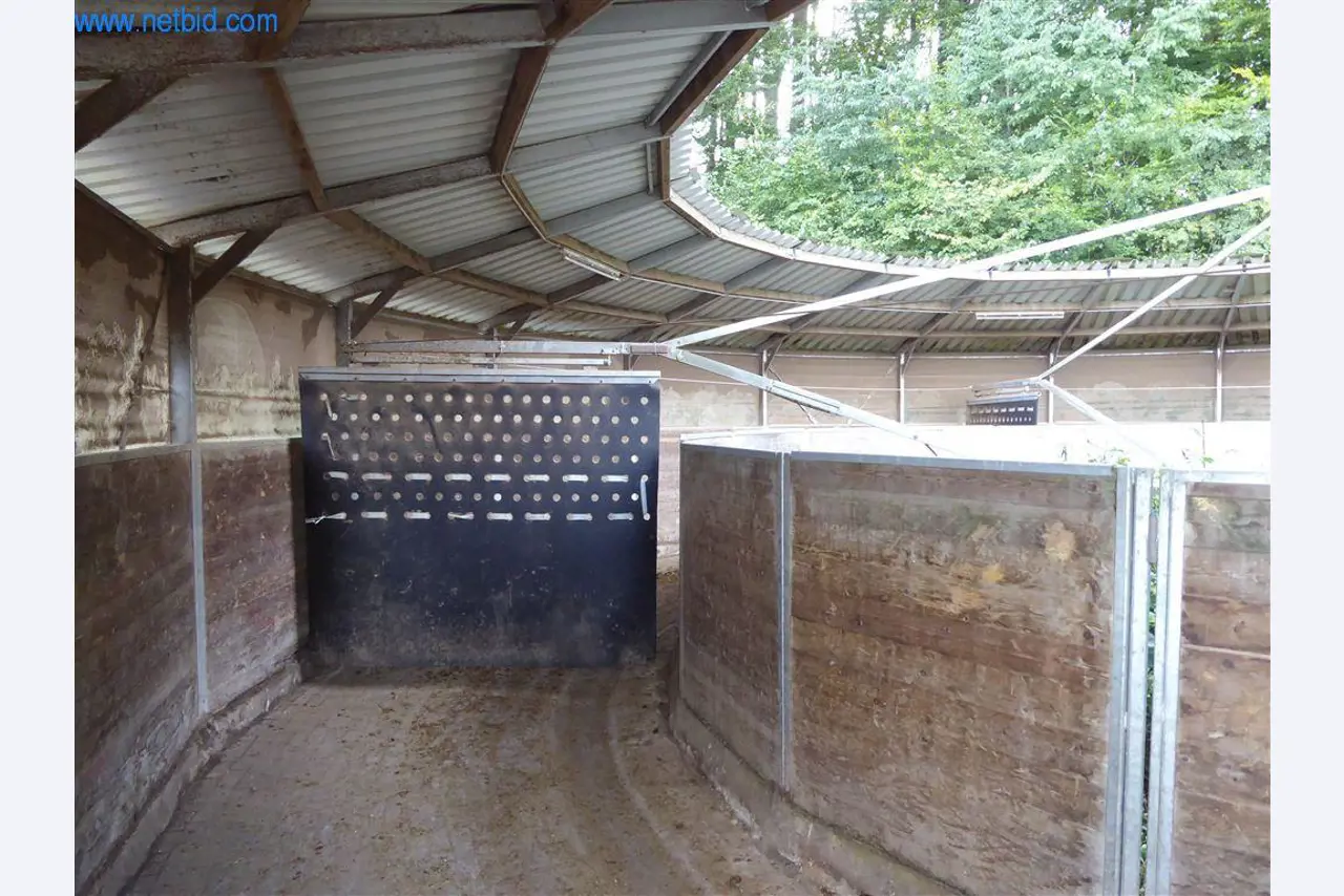 Provozní a kancelářské vybavení jízdárny-2