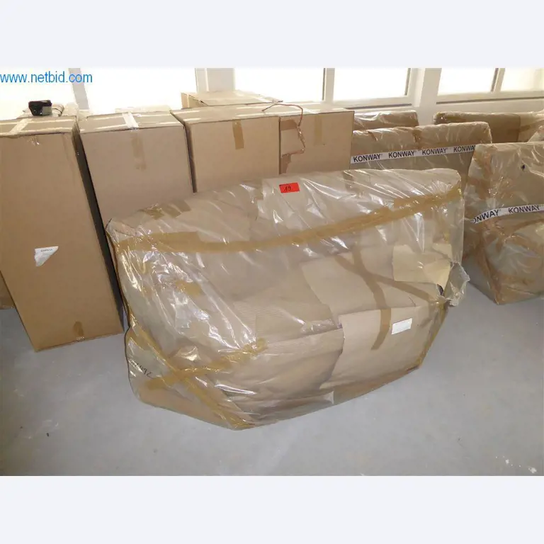 Bedrijfs- en kantooruitrusting van een manege-11