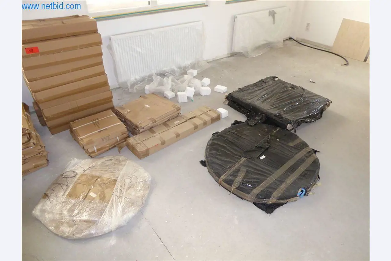 Bedrijfs- en kantooruitrusting van een manege-15