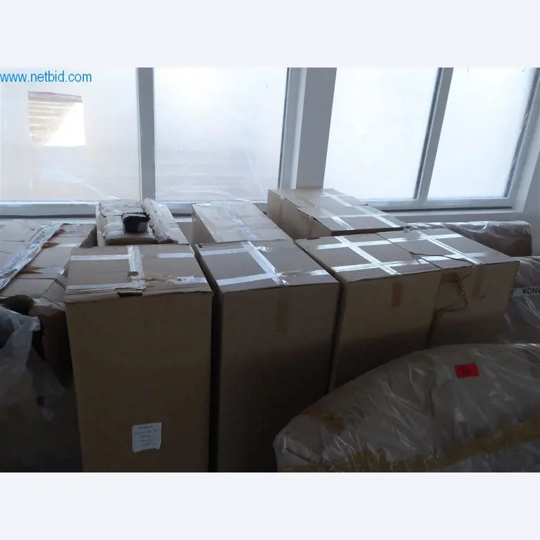 Bedrijfs- en kantooruitrusting van een manege-7