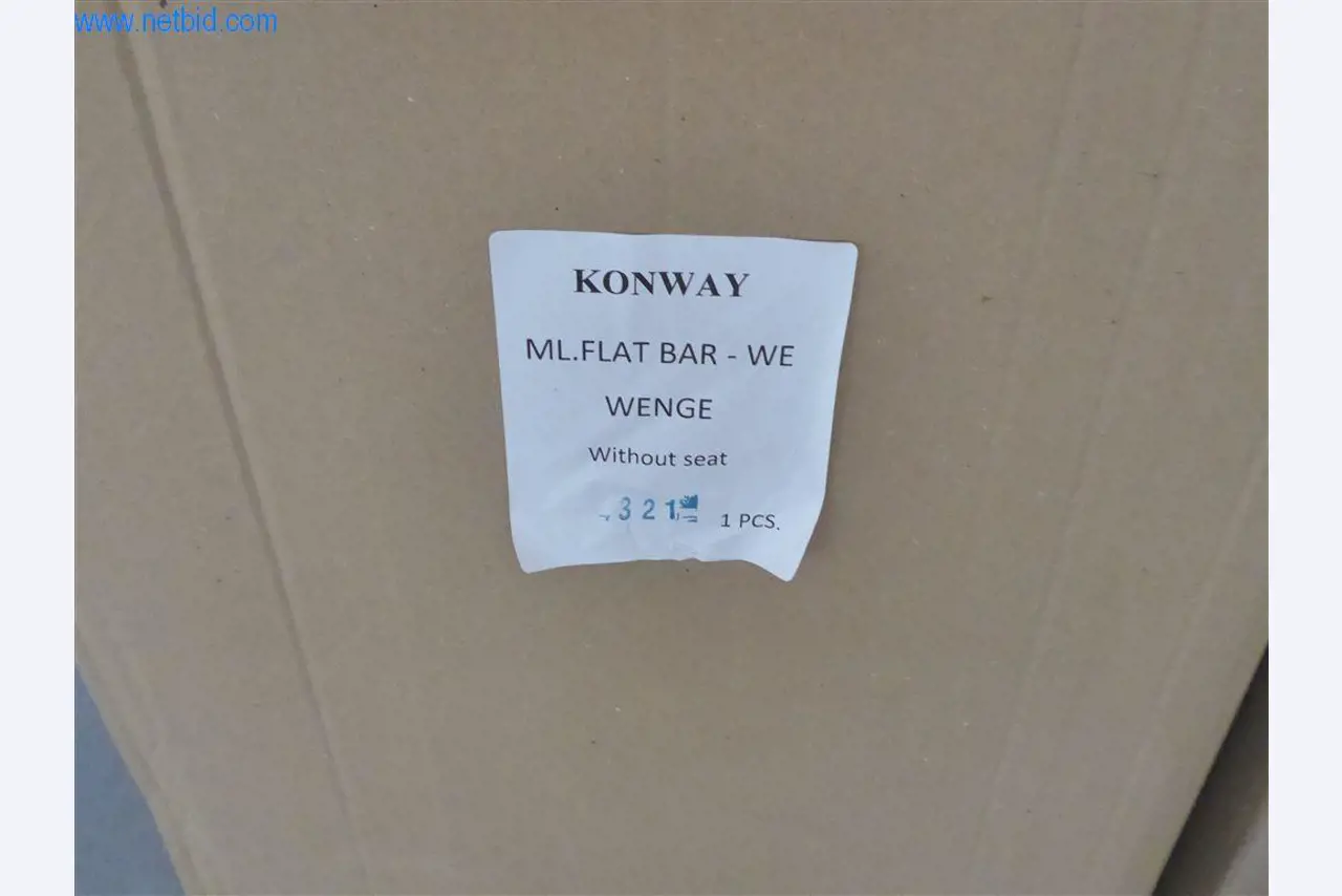 Bedrijfs- en kantooruitrusting van een manege-8