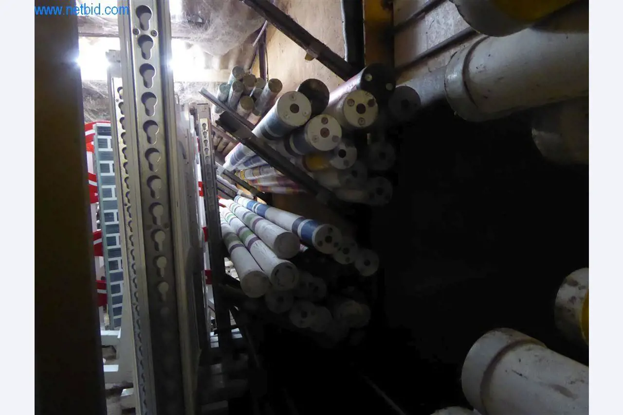 Bedrijfs- en kantooruitrusting van een manege-10