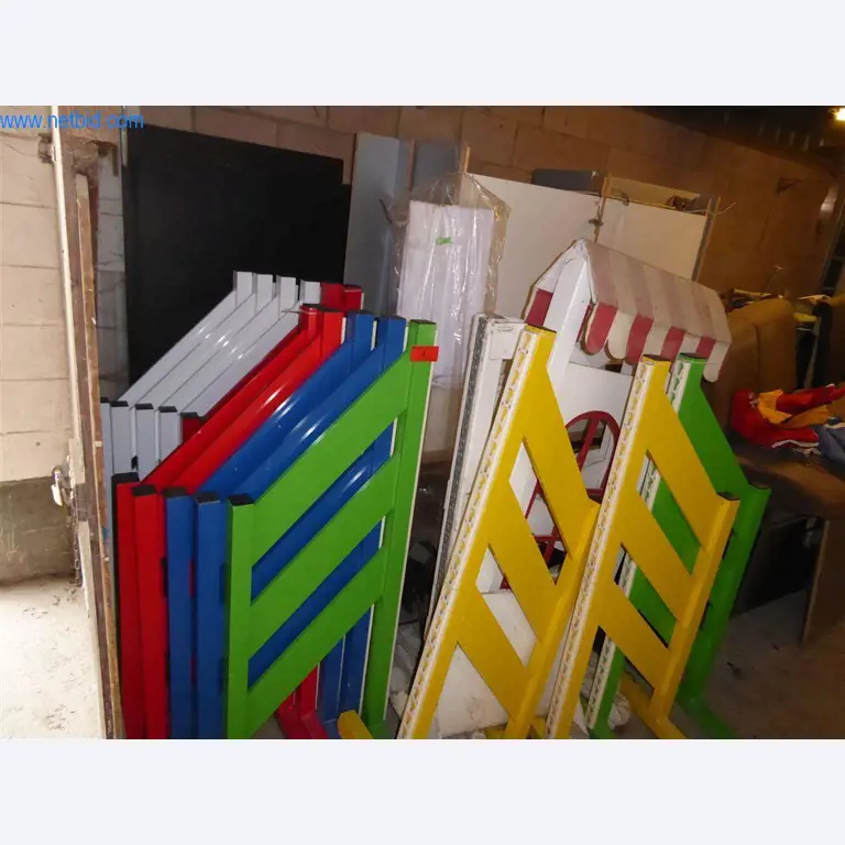 Bedrijfs- en kantooruitrusting van een manege-1