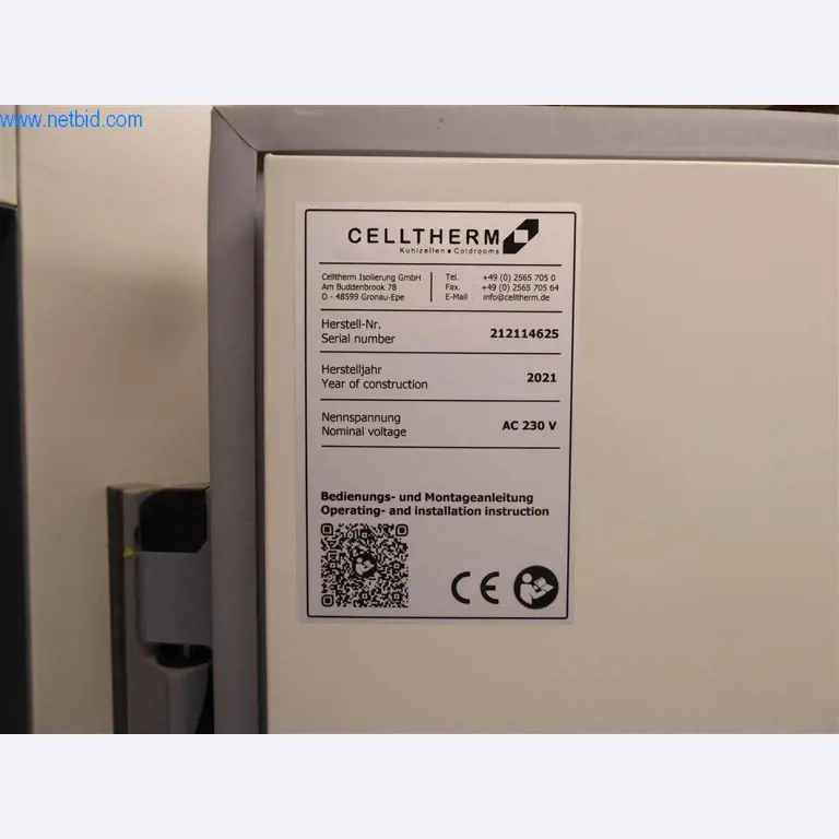 Bedrijfs- en kantooruitrusting van een manege-5