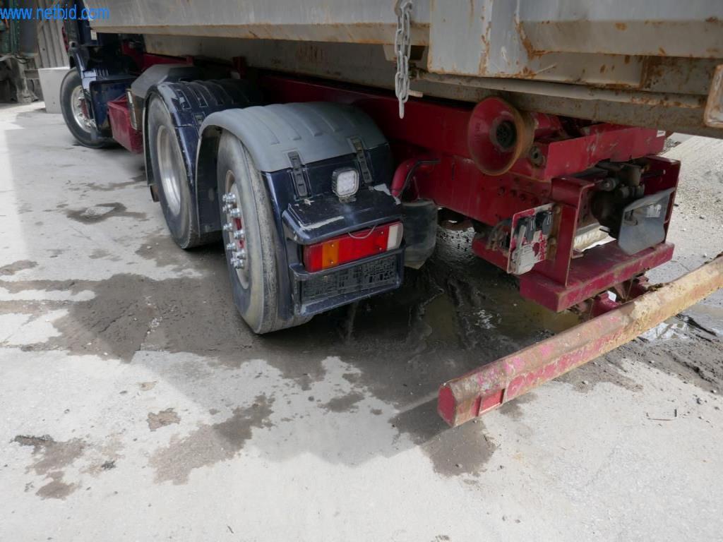 Vehículos, accesorios para camiones y maquinaria de construcción-10