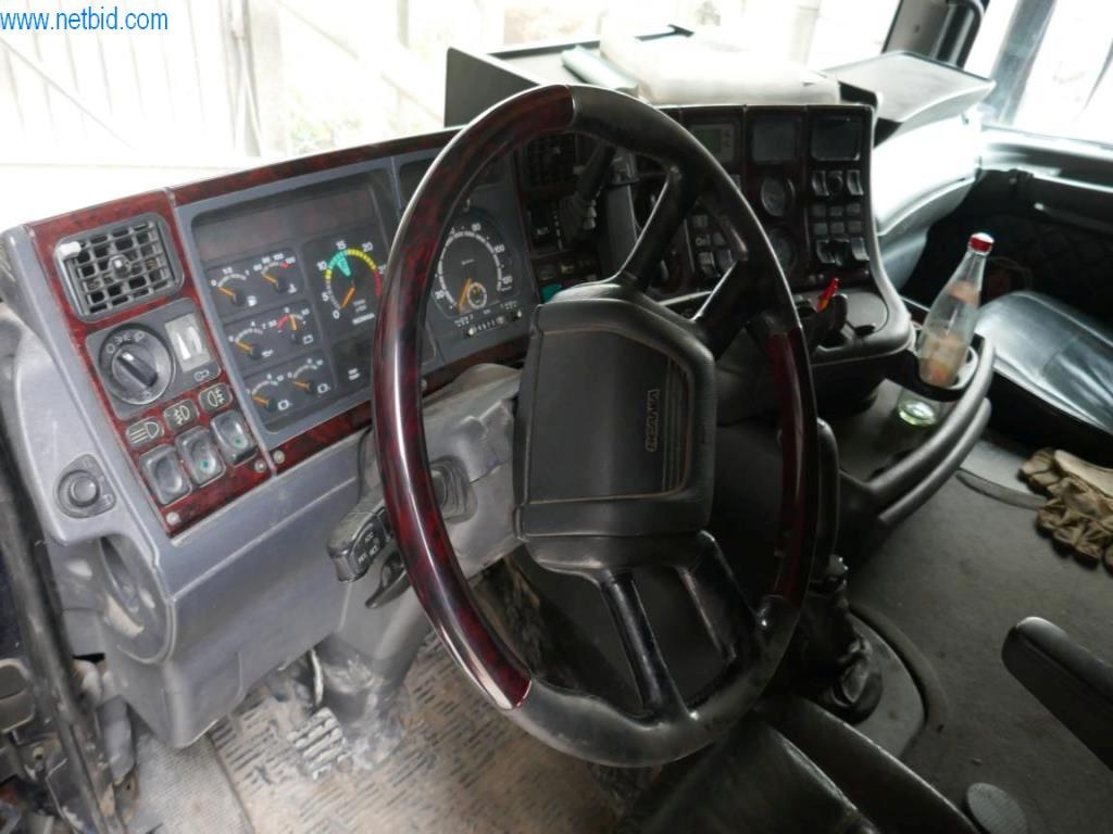 Vehículos, accesorios para camiones y maquinaria de construcción-13