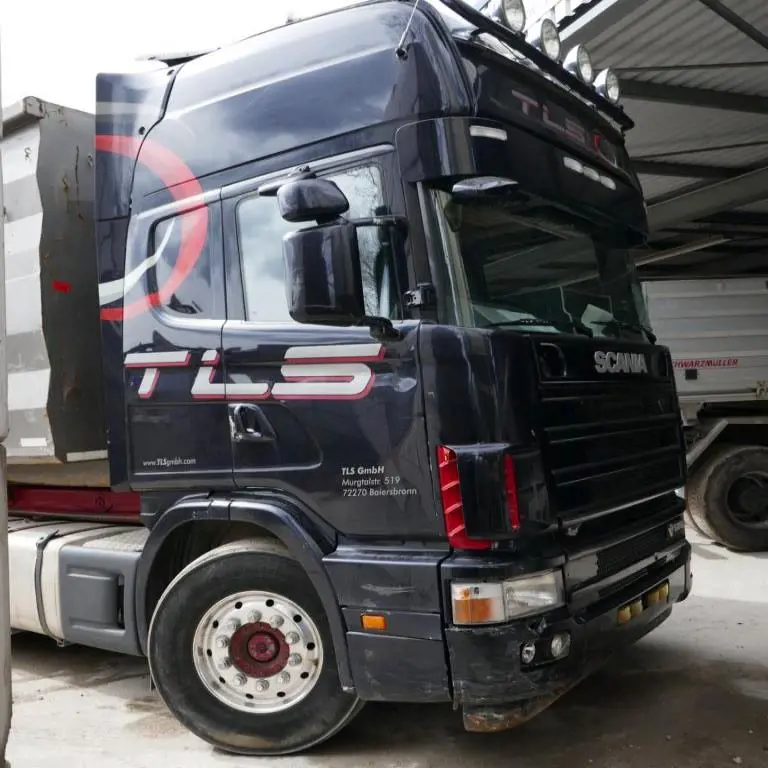 Camion (benne à 3 essieux) Scania 164580  6x 2