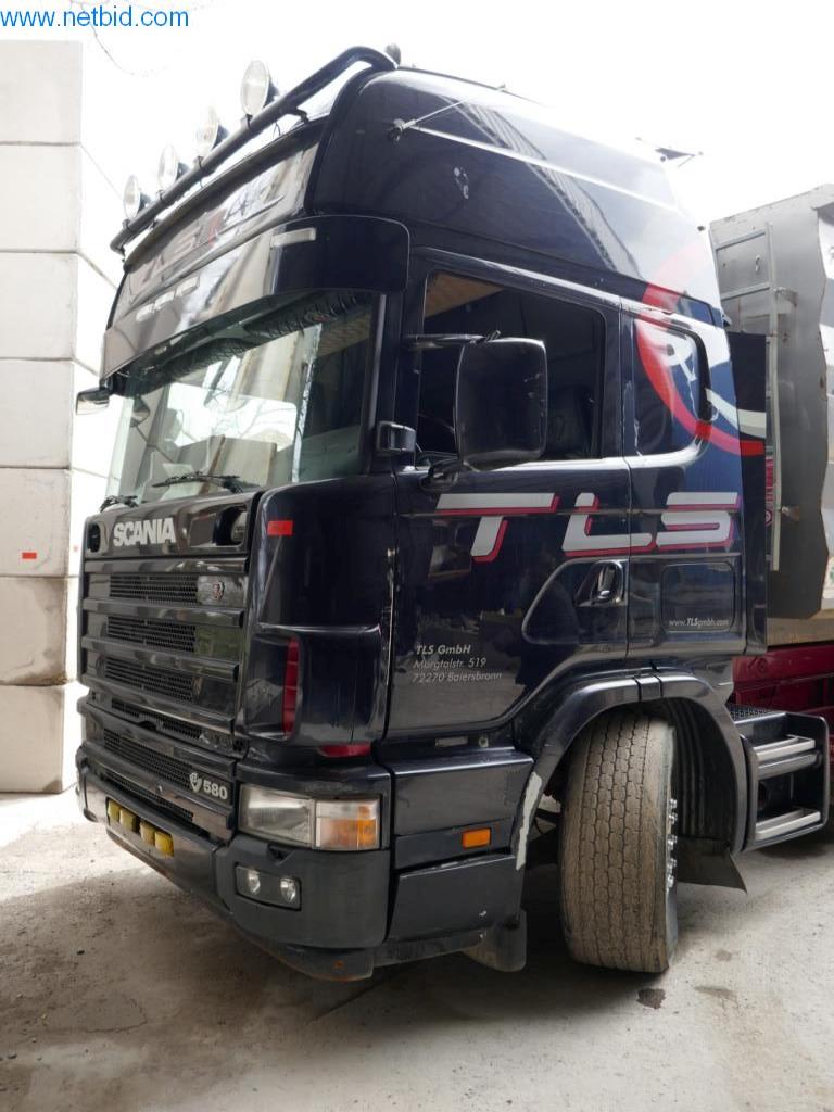 Vehículos, accesorios para camiones y maquinaria de construcción-7