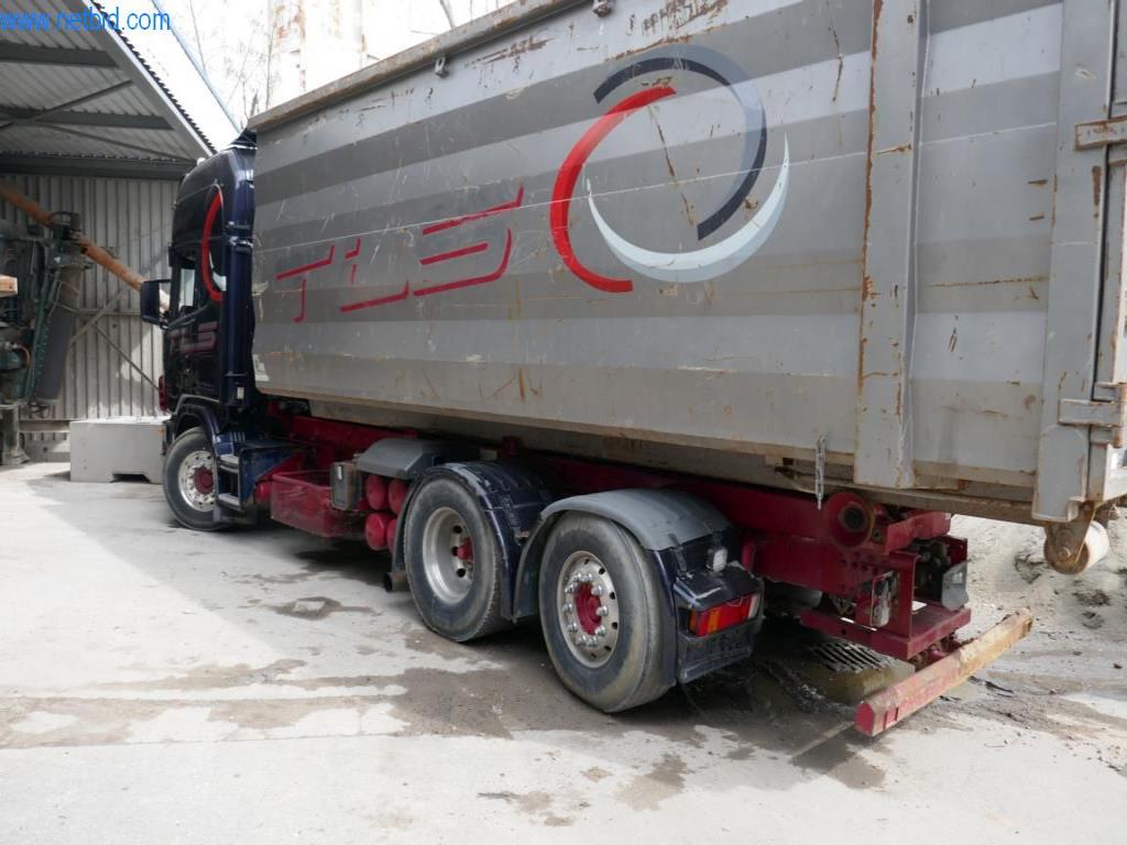 Vehículos, accesorios para camiones y maquinaria de construcción-9