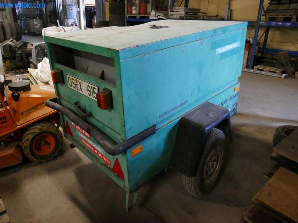 Vehículos, accesorios para camiones y maquinaria de construcción-5