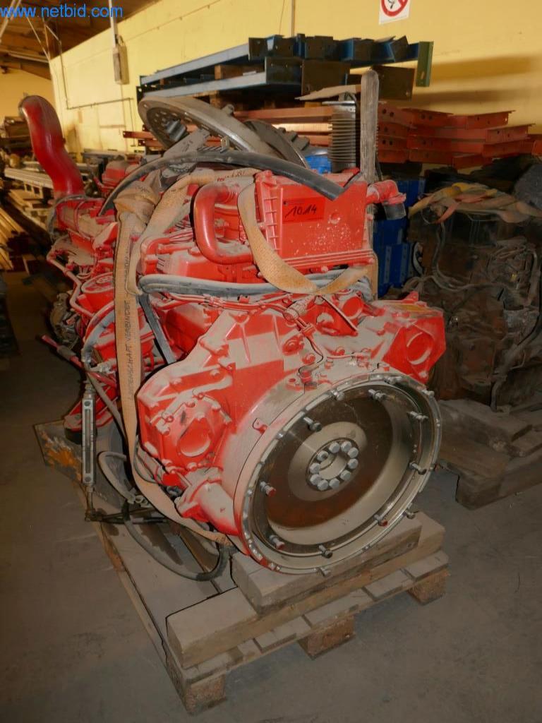 Vehículos, accesorios para camiones y maquinaria de construcción-3