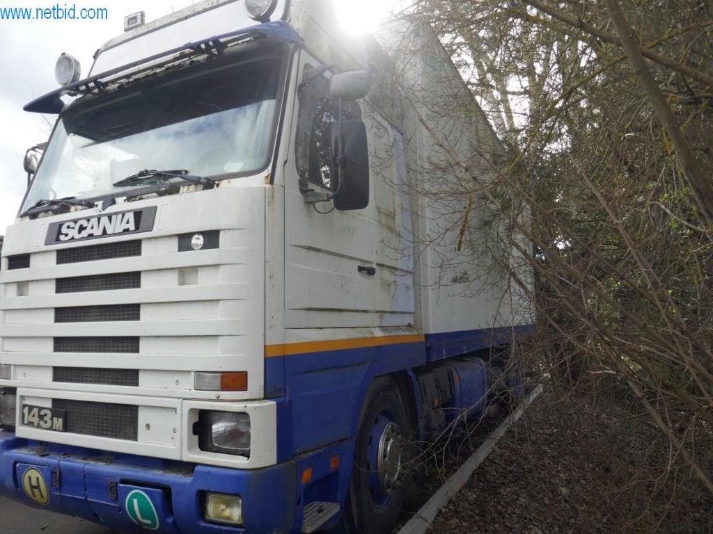 Vehículos, accesorios para camiones y maquinaria de construcción-10